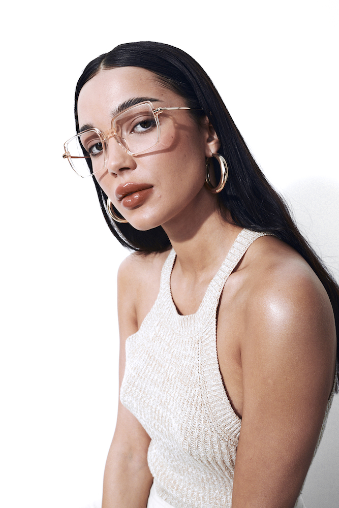 Okulary korekcyjne Youl Exuma złote dla kobiet na modelce